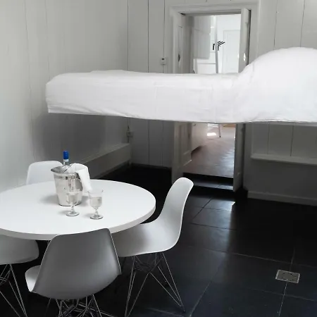 Waterland Hoge Ferienhaus Monnickendam
