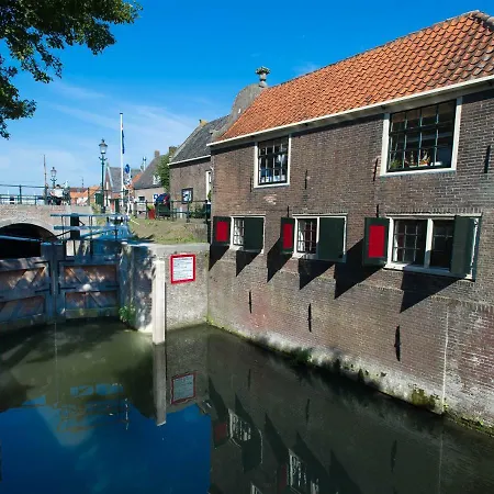 Waterland Hoge * Monnickendam
